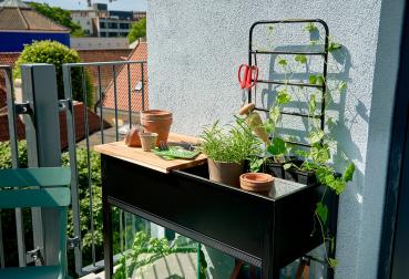 Preview: Gewächshaus Balkon Juliana Urban Vertical 0,25m² 4mm Sicherheitsglas